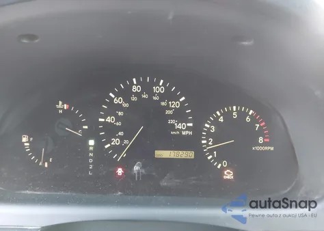 2001 Lexus Rx 300 z USA, uszkodzony, nr VIN JTJHF10U710210250